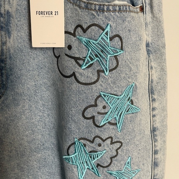 Forever 21 Light Blue Jean Shorts with Pink and Teal Embroidery size 32 NWT - Picture 2 of 8